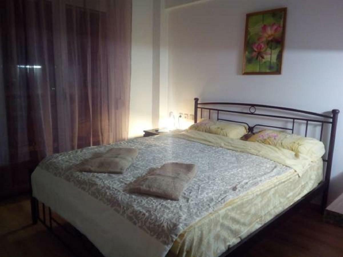 Comfortable Inexpensive Apartmets Near Metro Athén Kültér fotó